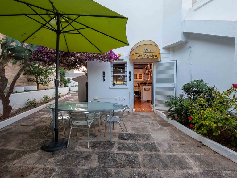 Villa for Sale in Palmanova, Balearic Islands 10