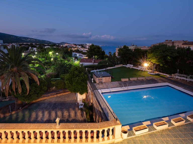 Villa for Sale in Palmanova, Balearic Islands 5