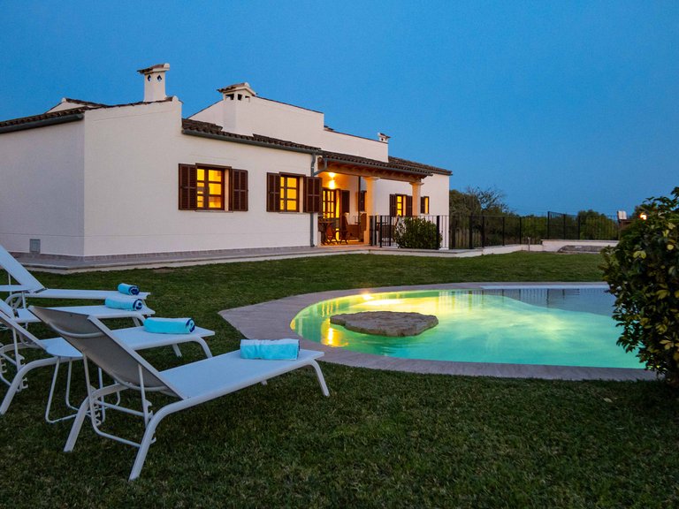 Country House for Sale in Manacor, Balearic Islands 6