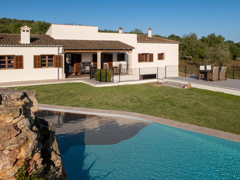 Country House for Sale in Manacor, Balearic Islands 45