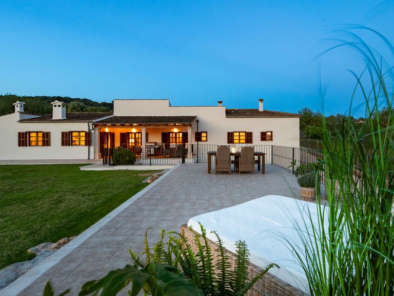 Country House for Sale in Manacor, Balearic Islands 26
