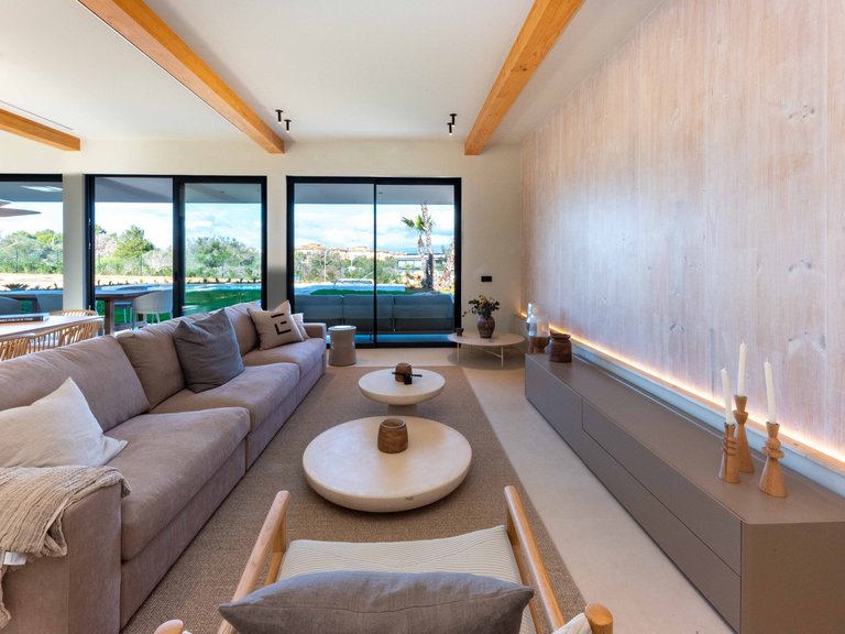 Villa for Sale in Son Gual, Balearic Islands 9