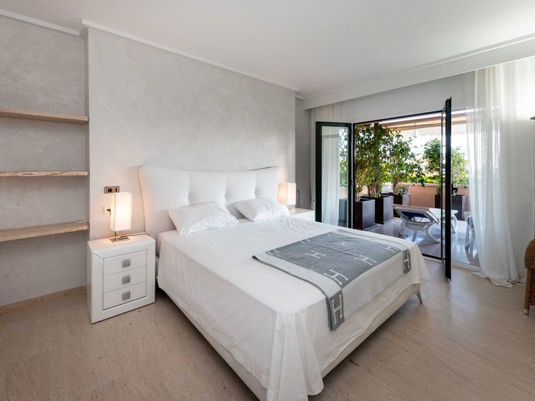 Apartment for Sale in Bendinat, Balearic Islands 16