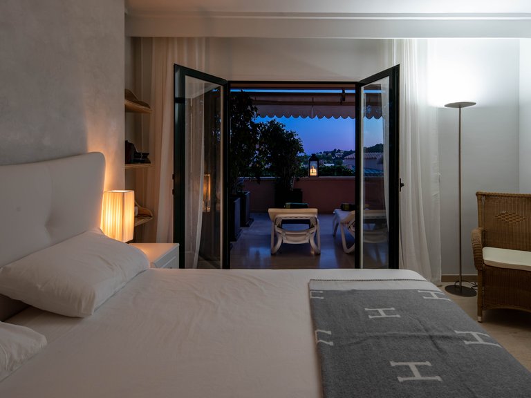 Apartment for Sale in Bendinat, Balearic Islands 17