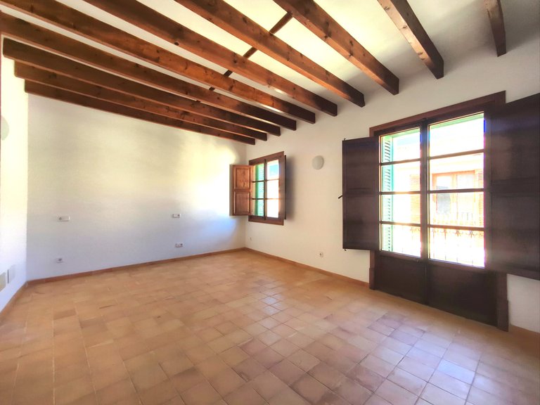 Town House for Sale in Llucmajor, Balearic Islands 20