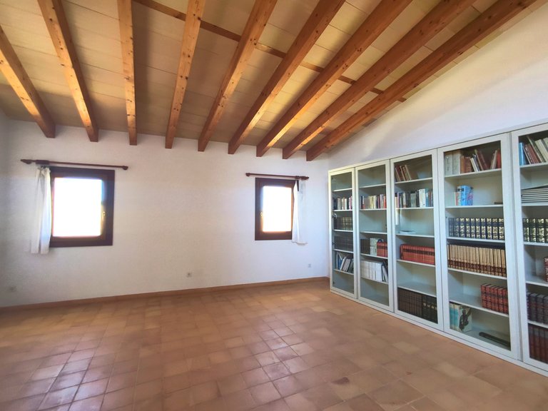 Town House for Sale in Llucmajor, Balearic Islands 18