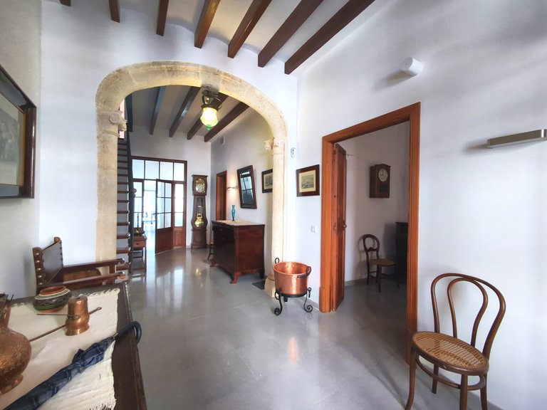 Town House for Sale in Llucmajor, Balearic Islands 2