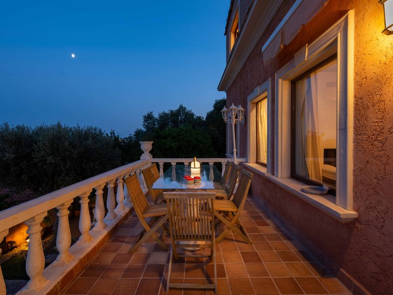 Villa for Sale in Gènova, Balearic Islands 25