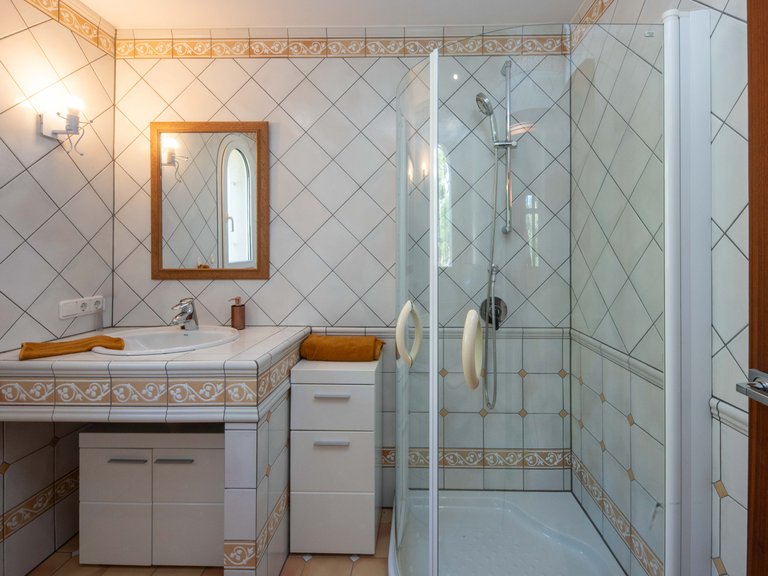 Villa for Sale in Paguera, Balearic Islands 15