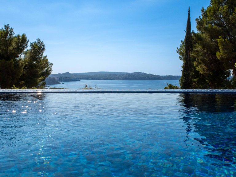 Villa for Sale in Paguera, Balearic Islands 19