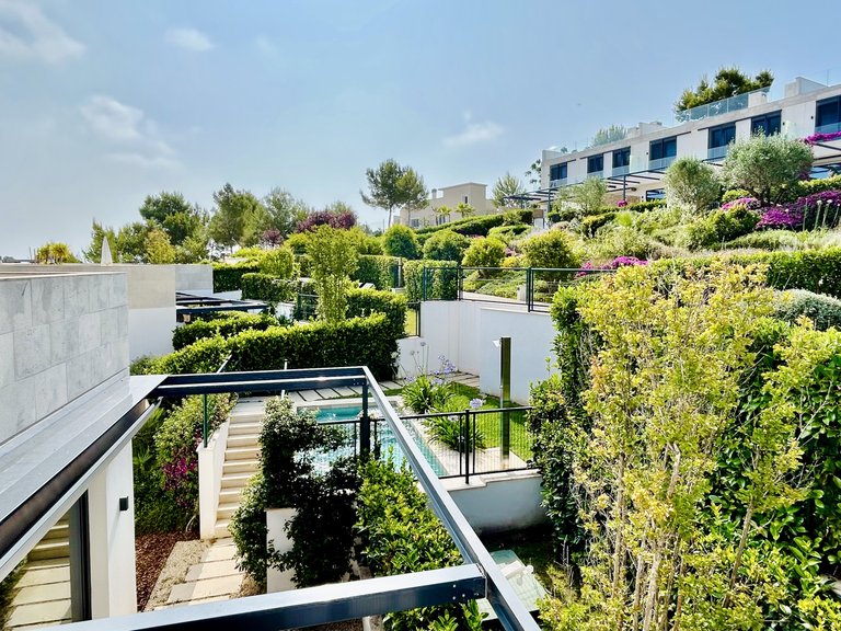 Villa for Sale in Cala Vinyas, Balearic Islands 1