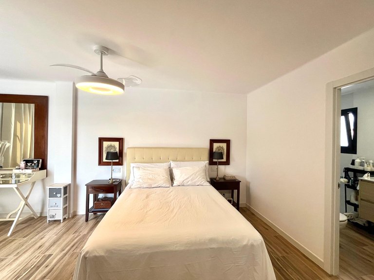 Town House for Sale in Son Rapinya, Balearic Islands 9