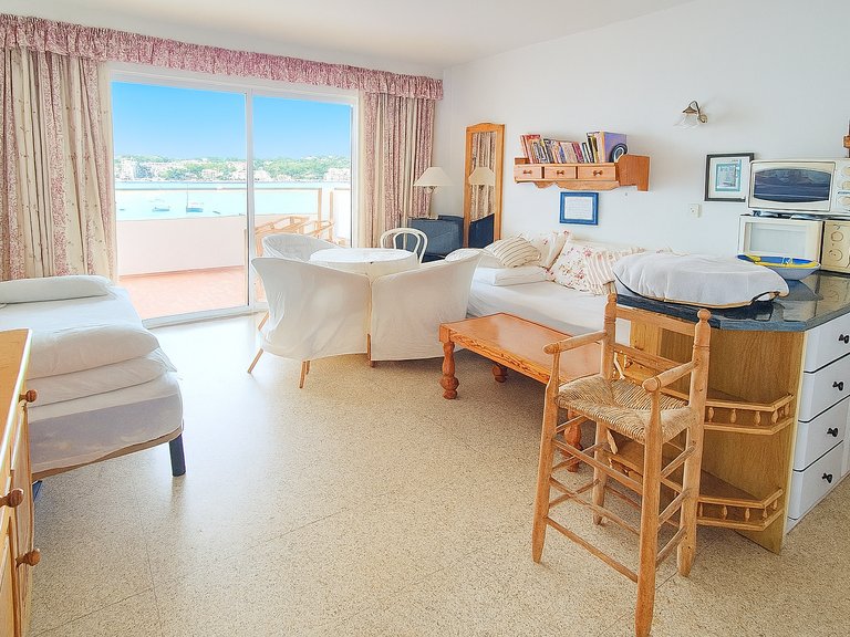 Apartment for Sale in Santa Ponsa, Balearic Islands 21