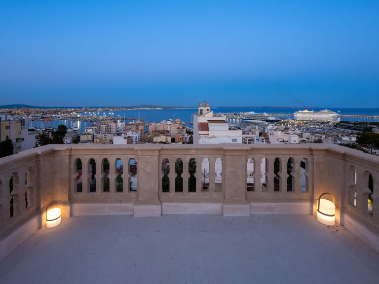 Villa for Sale in El Terreno, Balearic Islands 14