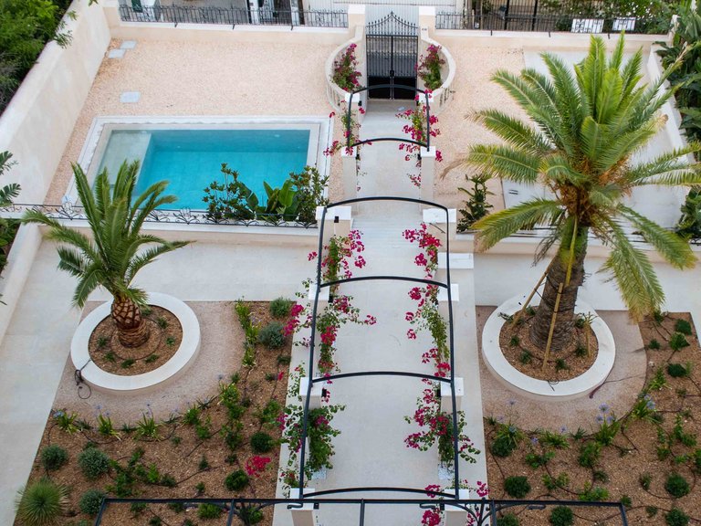 Villa for Sale in El Terreno, Balearic Islands 3