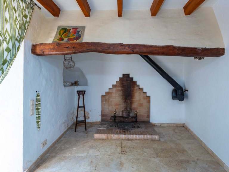 Country House for Sale in Santanyí, Balearic Islands 17