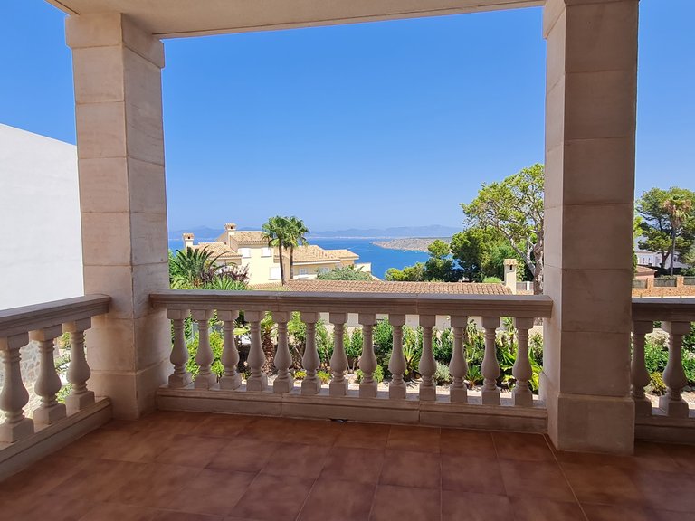 Villa for Sale in Bahía Grande, Balearic Islands 13
