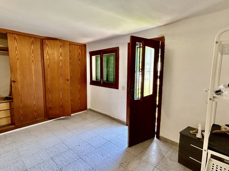 Villa for Sale in Santa Ponsa, Balearic Islands 16
