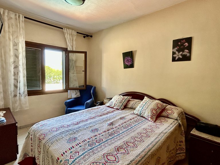 Villa for Sale in Santa Ponsa, Balearic Islands 9