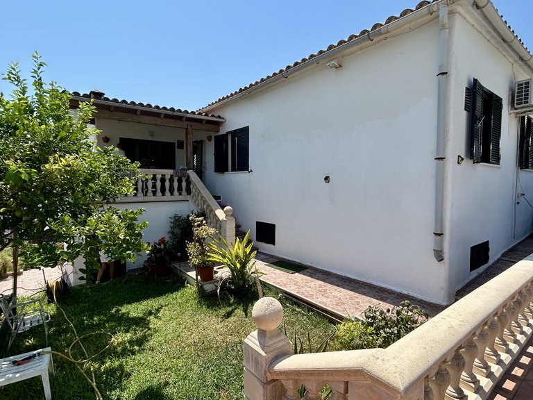 Villa for Sale in Santa Ponsa, Balearic Islands 3