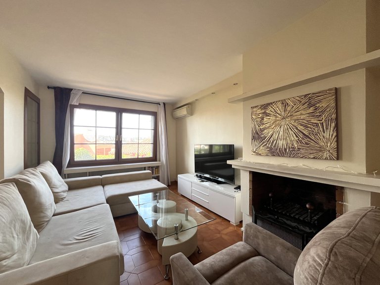 Villa for Sale in Santa Ponsa, Balearic Islands 3