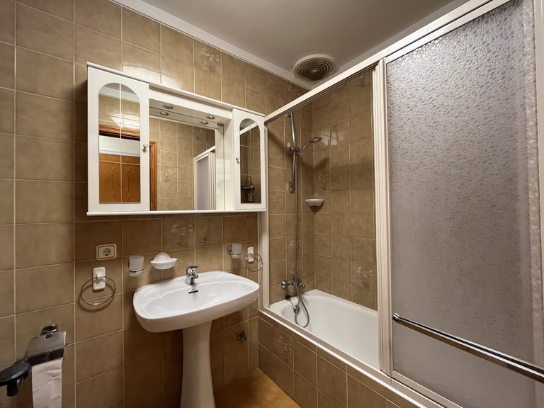 Villa for Sale in Santa Ponsa, Balearic Islands 11