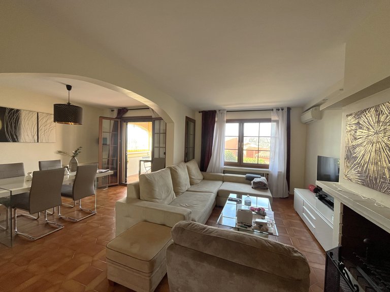 Villa for Sale in Santa Ponsa, Balearic Islands 1