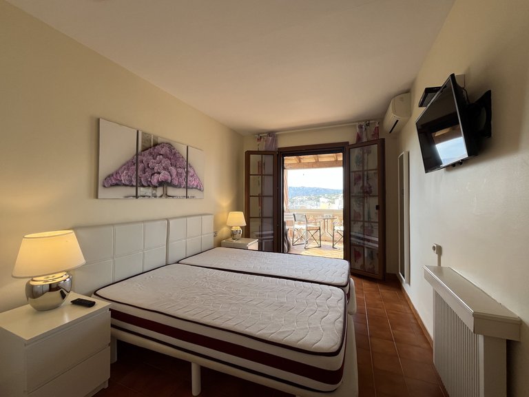 Villa for Sale in Santa Ponsa, Balearic Islands 8