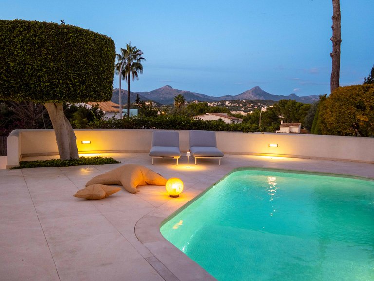 Villa for Sale in Santa Ponsa, Balearic Islands 6