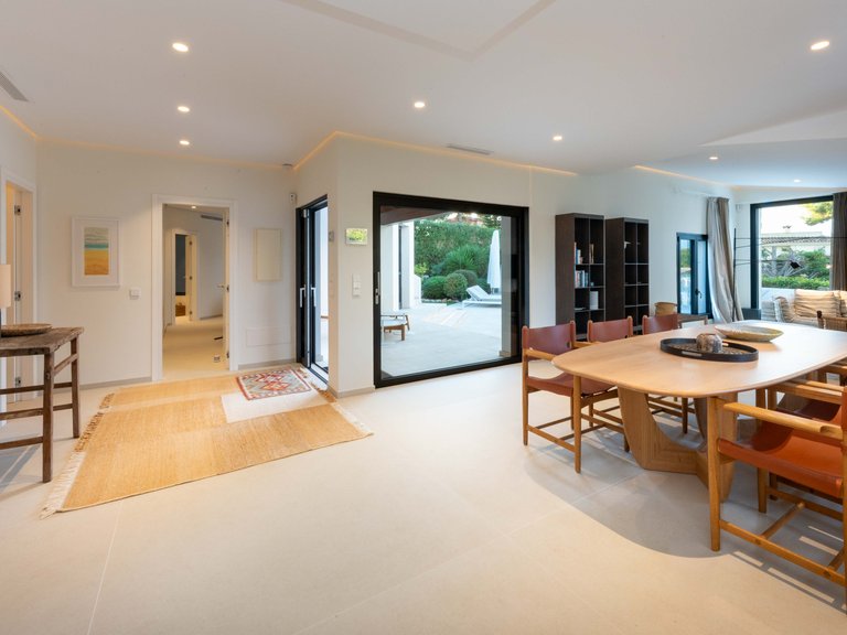Villa for Sale in Santa Ponsa, Balearic Islands 13