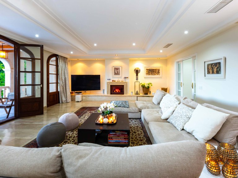 Villa for Sale in Bendinat, Balearic Islands 8