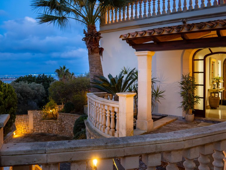 Villa for Sale in Bendinat, Balearic Islands 4