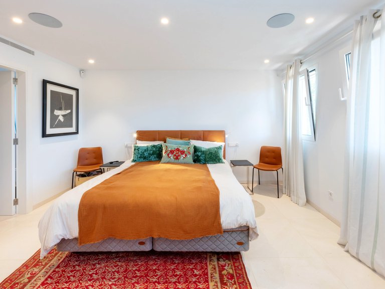 Villa for Sale in Puerto De Andratx, Balearic Islands 11