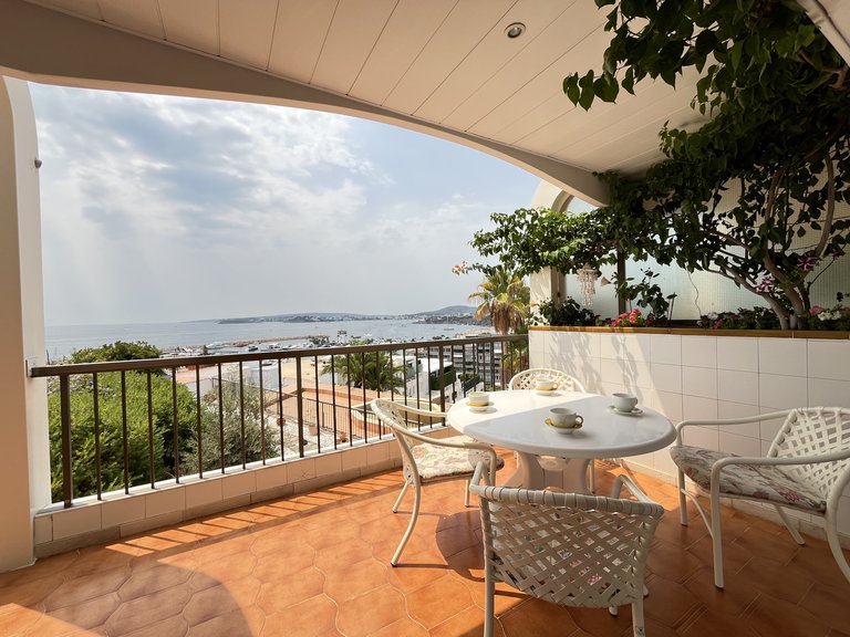 Apartment for Rent in Portals Nous, Balearic Islands 1