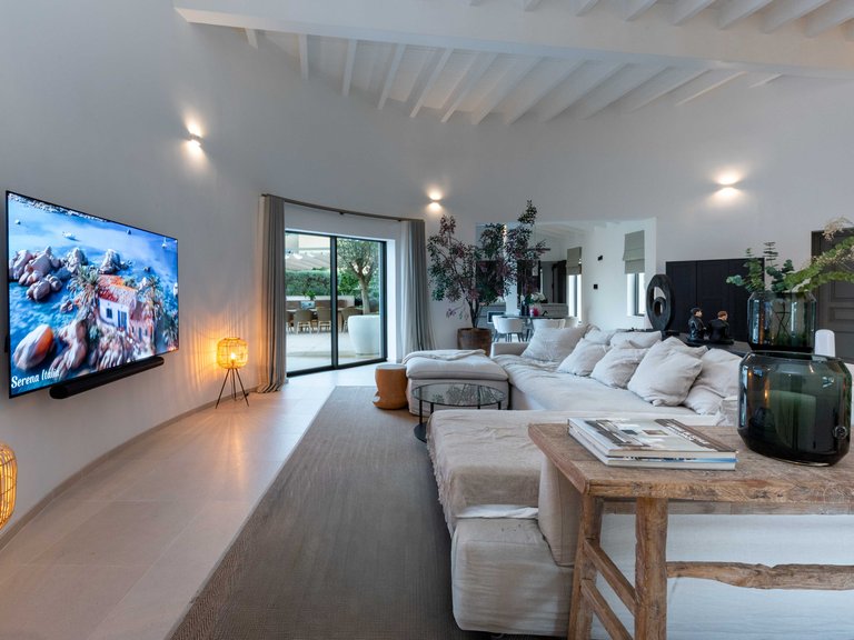 Villa for Sale in Santa Ponsa, Balearic Islands 8