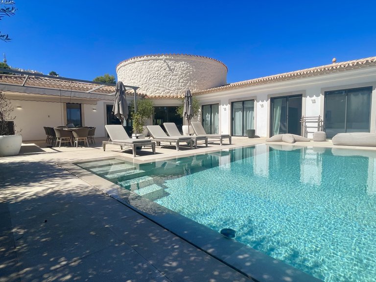 Villa for Sale in Santa Ponsa, Balearic Islands 15