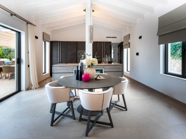 Villa for Sale in Santa Ponsa, Balearic Islands 12