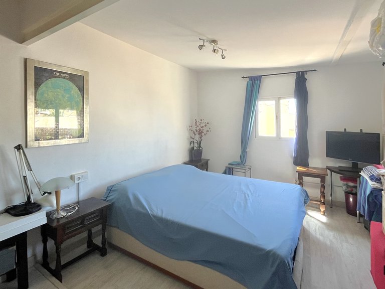 Town House for Sale in Molinar & Portixol, Balearic Islands 8