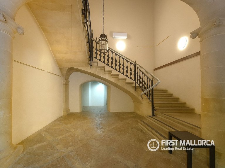 Town House for Sale in Llucmajor, Balearic Islands 3