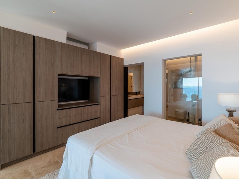 Apartment for Sale in Illetes, Balearic Islands 10