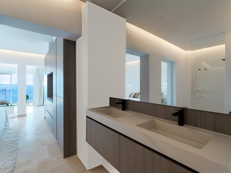Apartment for Sale in Illetes, Balearic Islands 12