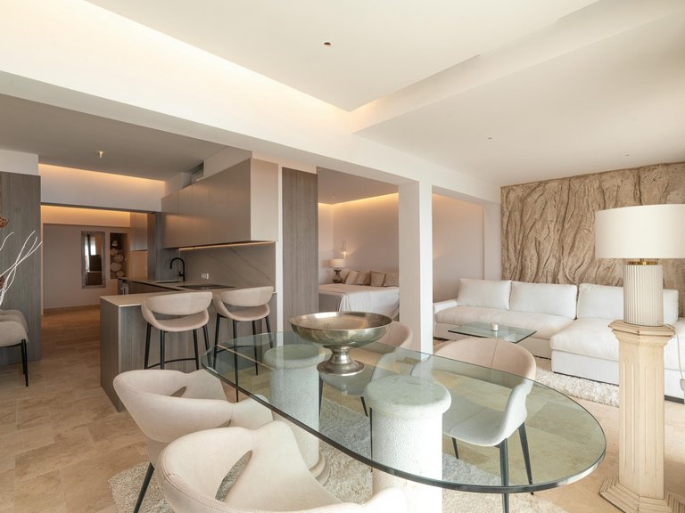 Apartment for Sale in Illetes, Balearic Islands 3