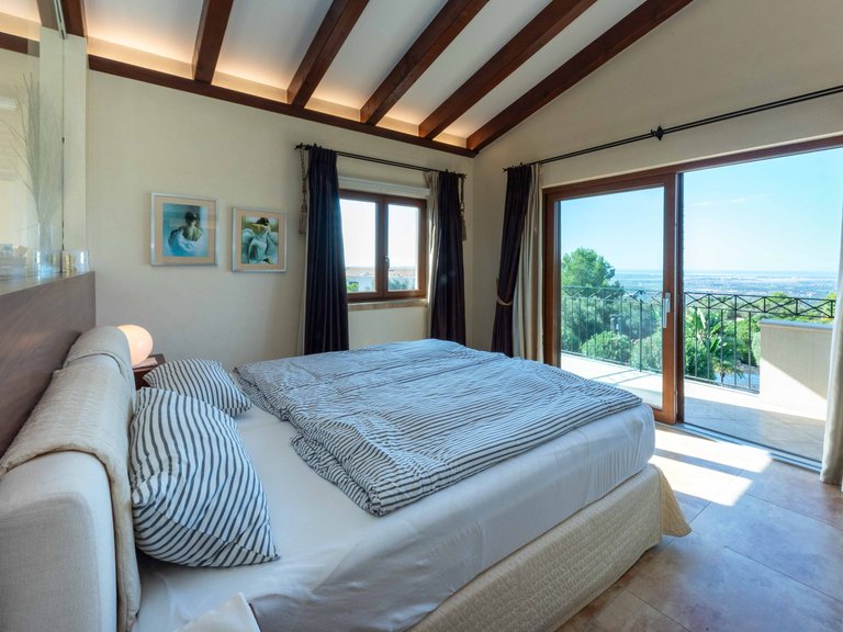 Villa for Sale in Puntiró, Balearic Islands 24