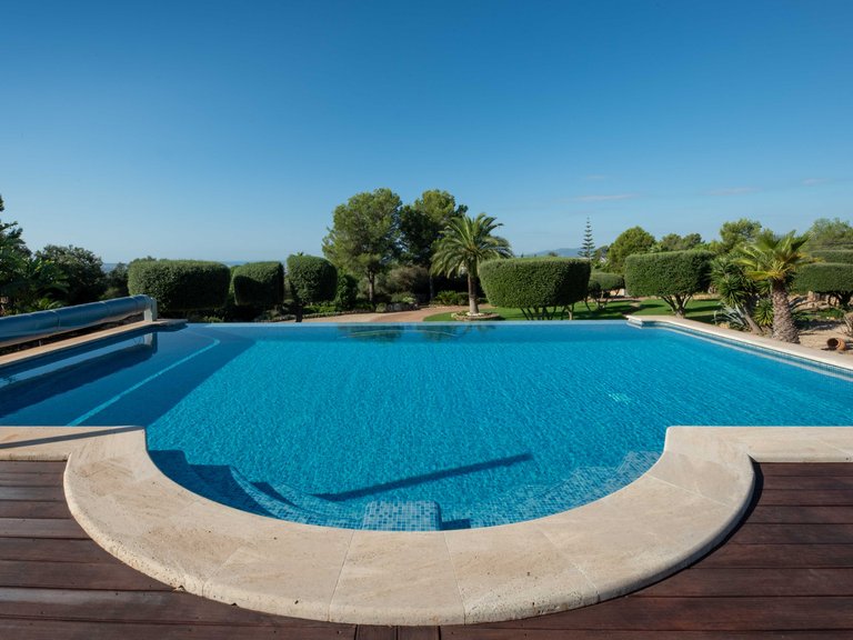 Villa for Sale in Puntiró, Balearic Islands 5