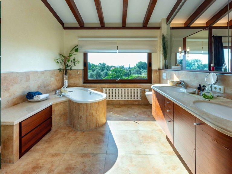 Villa for Sale in Puntiró, Balearic Islands 23