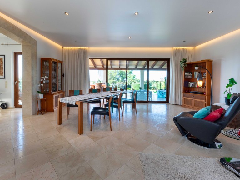 Villa for Sale in Puntiró, Balearic Islands 11