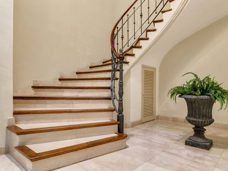 Apartment for Rent in Palma Old Town, Balearic Islands 6