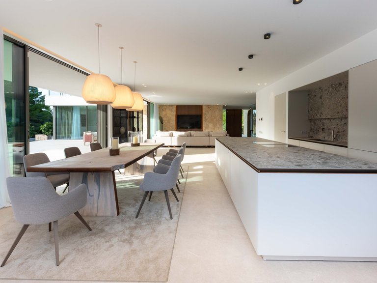 Villa for Sale in Cala Vinyas, Balearic Islands 14