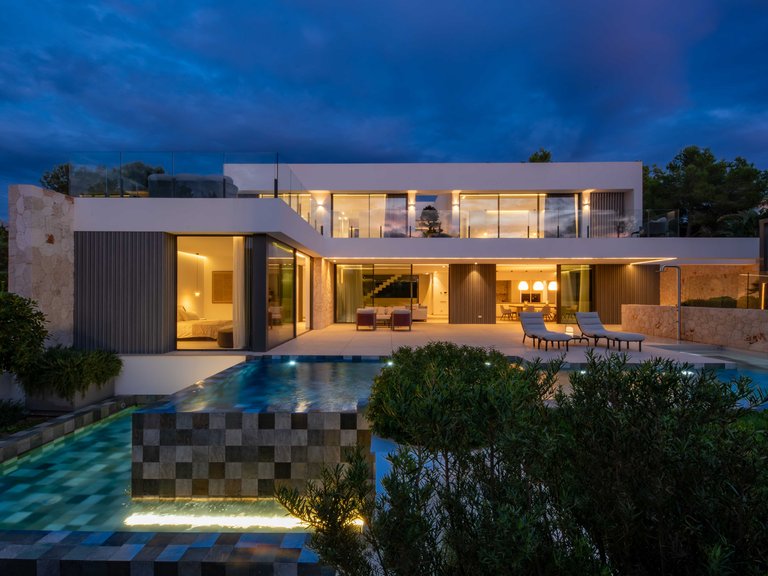 Villa for Sale in Cala Vinyas, Balearic Islands 2