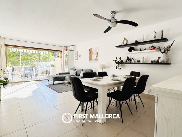 Apartment for Sale in Cala Vinyas, Balearic Islands 3